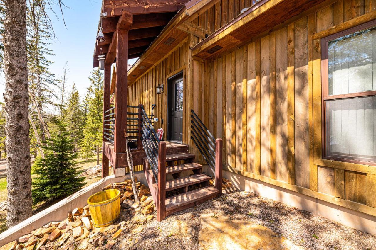 Lost Buffalo Lodge Lead Екстер'єр фото